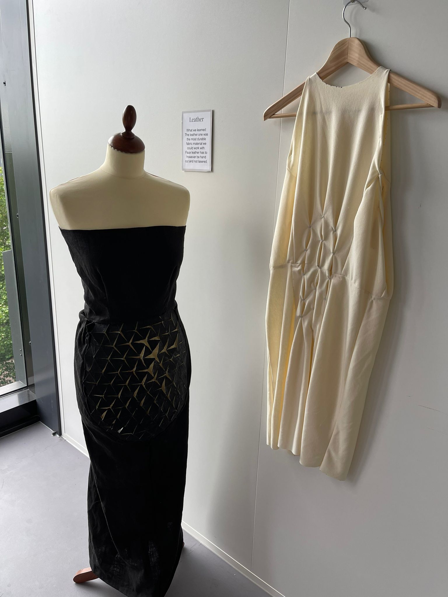 PAUX, Adaptive maternity wear